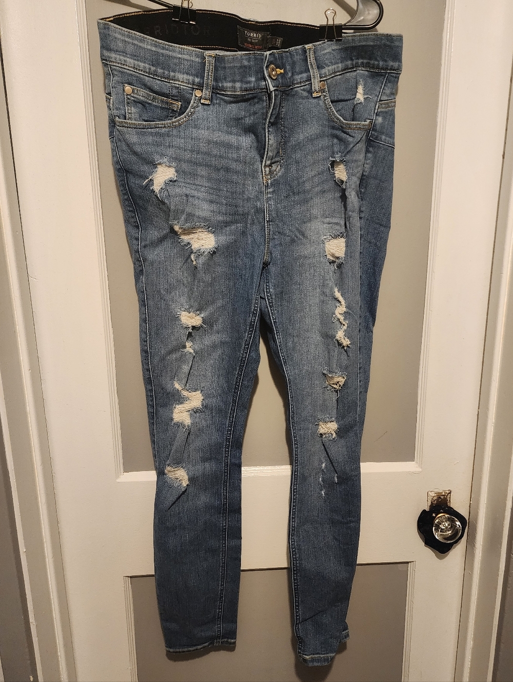 Torrid Distressed Light Blue Skinny Jeans, Size 16R